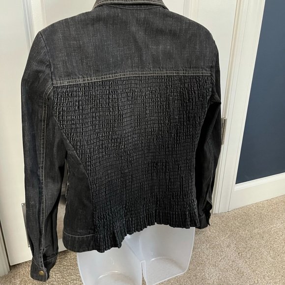 Excellent Condition City DKNY Denim Jacket - Picture 8 of 16